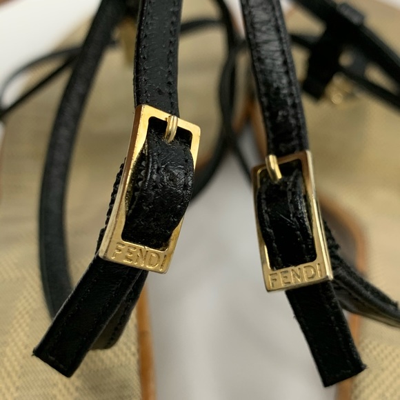 Fendi strapping kitten heels - Picture 4 of 5